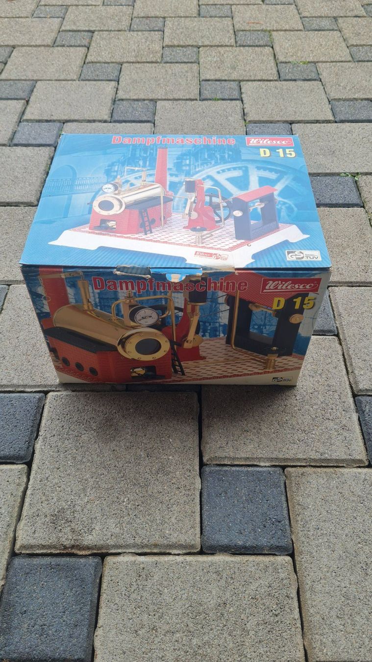 Wilesco Kit di modellismo & Modellini statici: Originalkarton / Dampfmaschine / Wilesco  D 15 – Usato da Safenwil venduto da Husqi2000