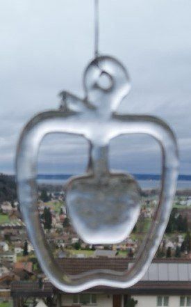 Finestre: Fensterbild aus Glas Apfel klein – Nuovo (secondo la descrizione) da Lutzenberg venduto da Pinschi01