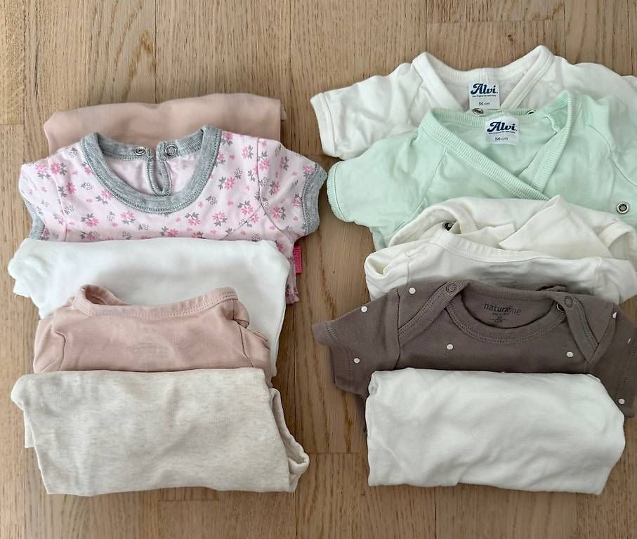 Kleiderpakete & -sets: Hosen und Bodys Gr. 56-62 – Gebraucht aus Zürich von kir_gsf6 1