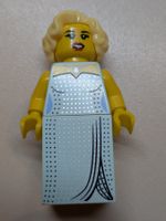 Lego CMF Series 9 - col131 Hollywood Starlet [used]