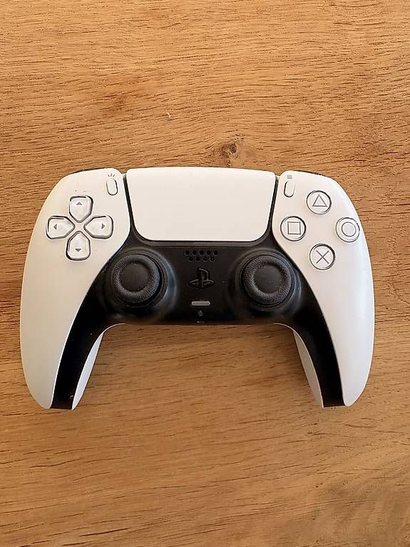Controller: Original Sony PS5 Controller weiss (gebraucht) – Usato da Basel venduto da Lukas_77