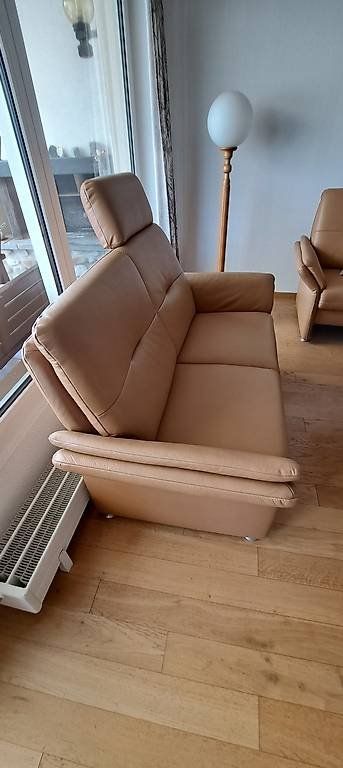 Sofas: Leder Sofa braun – Neu (gemäss Beschreibung) aus Biberist von Mpilot 2