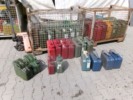 Blech/  Oel-Treibstoff Kanister   5 -20 Liter