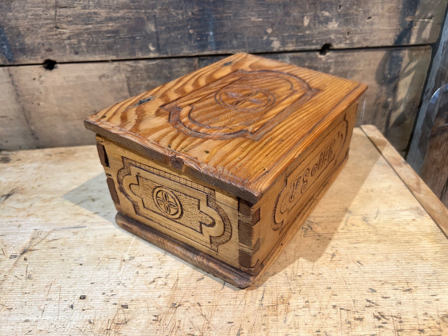 Cassapanche: Schatulle dat.1800 – Usato da Gossau SG venduto da Keller-Antiques 1