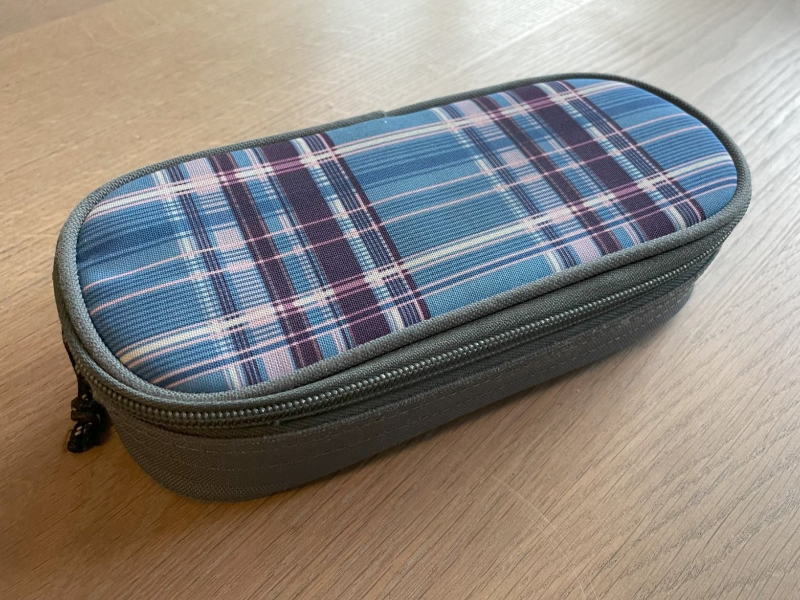 Borse & Zaini: Schulrucksack, Take it Easy, inkl. Etui – Usato da Rüschlikon venduto da user999 8