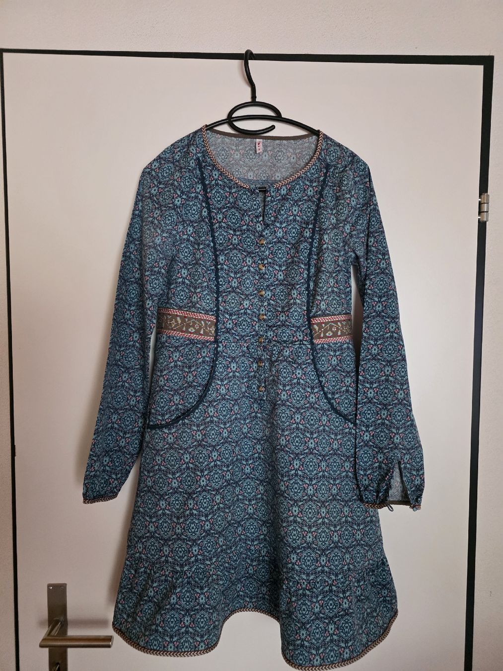 Blutsgeschwister Tuniche: Blutsgeschwister Tunika – Usato da Domat/Ems venduto da Sunnaschii74