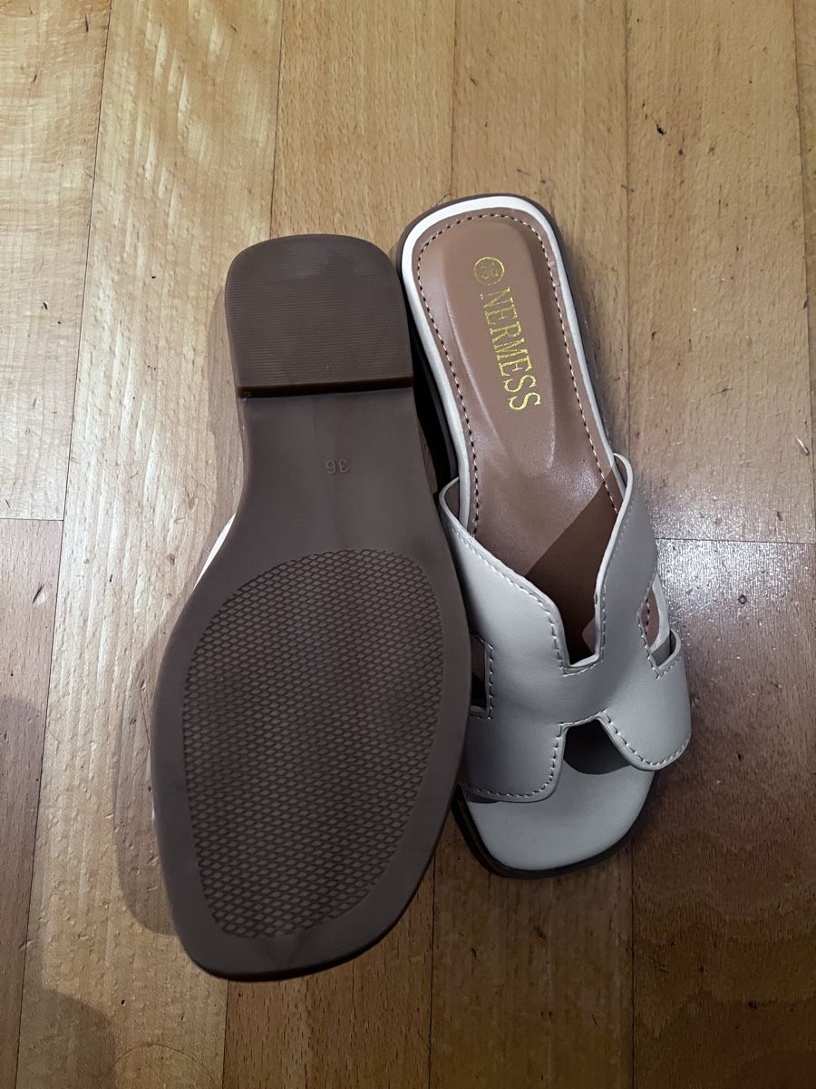 Scarpe da donna: Sommer Pantolette Gr.36 – Nuovo (secondo la descrizione) da Winterthur venduto da Mdreams 1