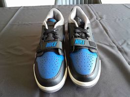 Jordan - Air Legacy Sneaker Low - black/game royal