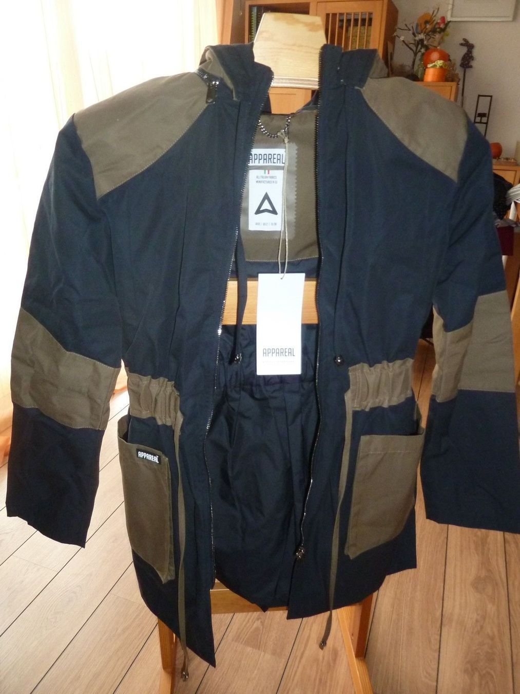 Giacche: PARKA APPAREAL – Nuovo e nell'imballaggio originale da Fontenais venduto da Vava68