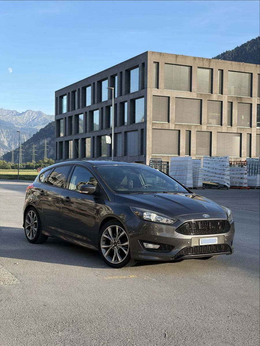 Ford Automobili: Ford Focus 1.5 Ecoboost – Usato da Chur venduto da ale_kw2v