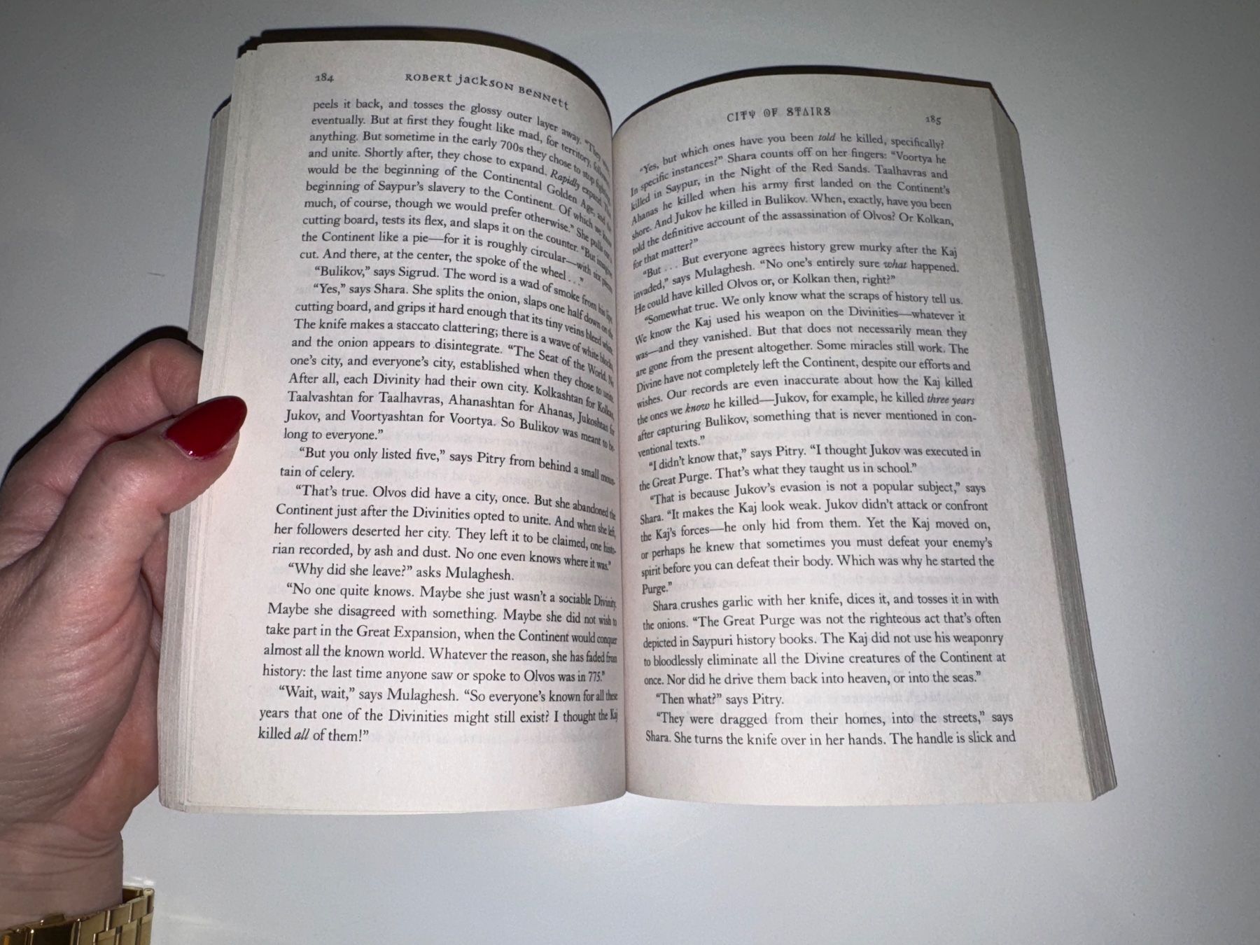 Libri: NOVEL: Robert Jackson Bennet, City Stairs – Usato da Grosswangen venduto da English_books 6