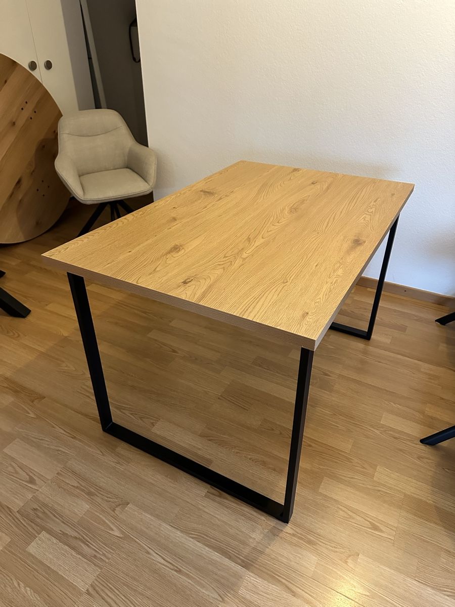 Tavoli: Schöner Esstisch zu verkaufen  – Usato da Zürich venduto da SabiiiH 1