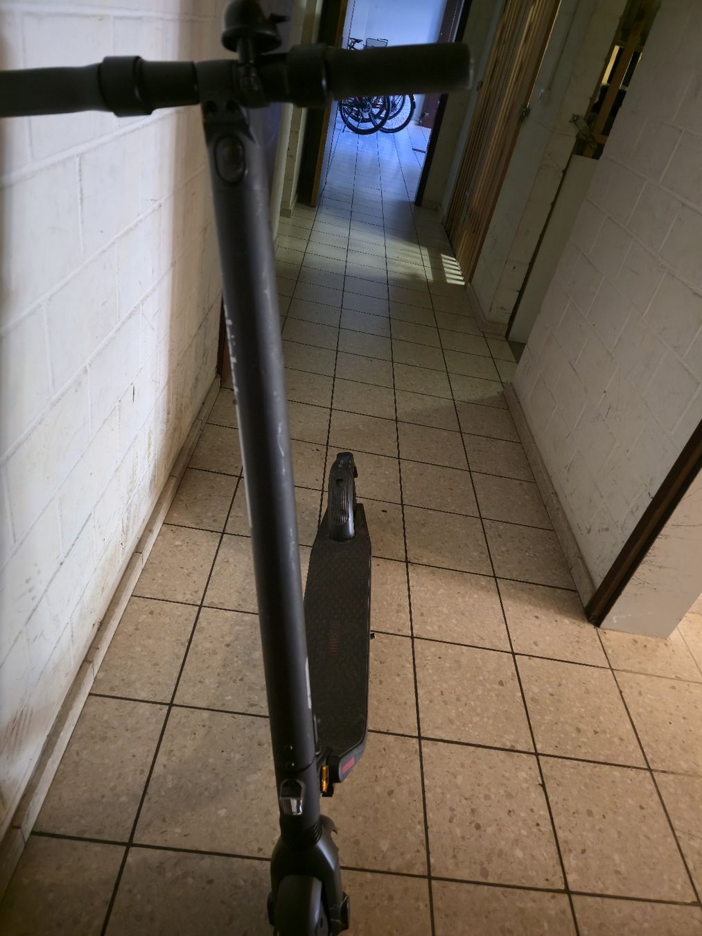 Scooters: E-scooter – Gebraucht aus Muri AG von jas_qxf6 1