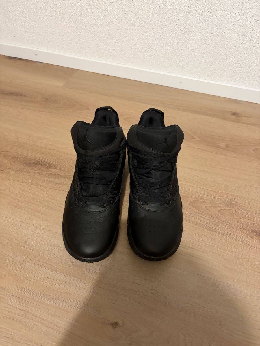 Jordan Scarpe da uomo: Jordan Sneaker Grösse 42 – Usato da aristau venduto da JoelM99 3