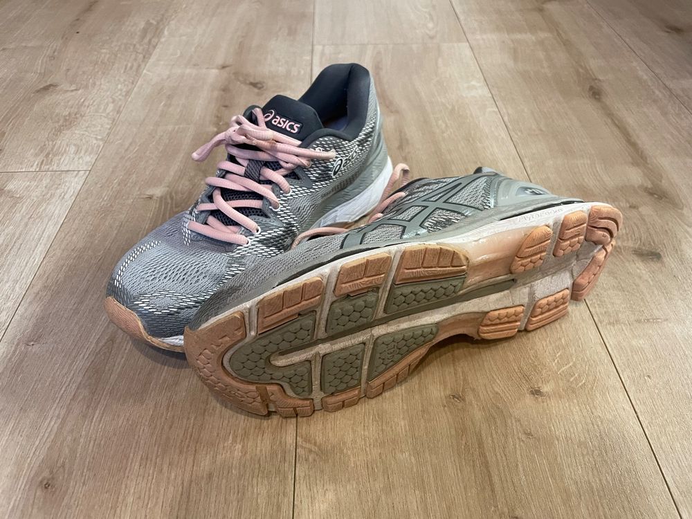 Asics gel 2025 nimbus 20 grau