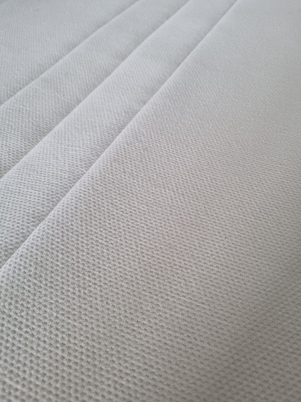 Letti: lit blanc avec matelas – Usato da Worben venduto da M.seydoux 4