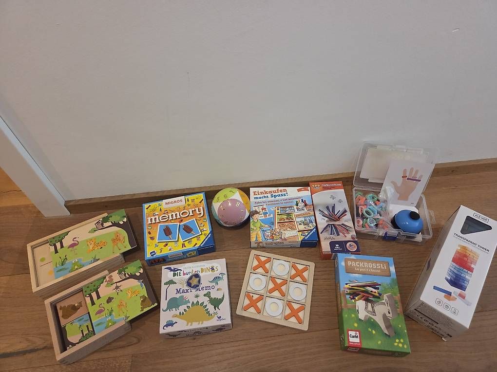 Giochi: Diverse Spieleset, Memory, Domino, Mikkado usw. – Usato da Wigoltingen venduto da Chanti.89