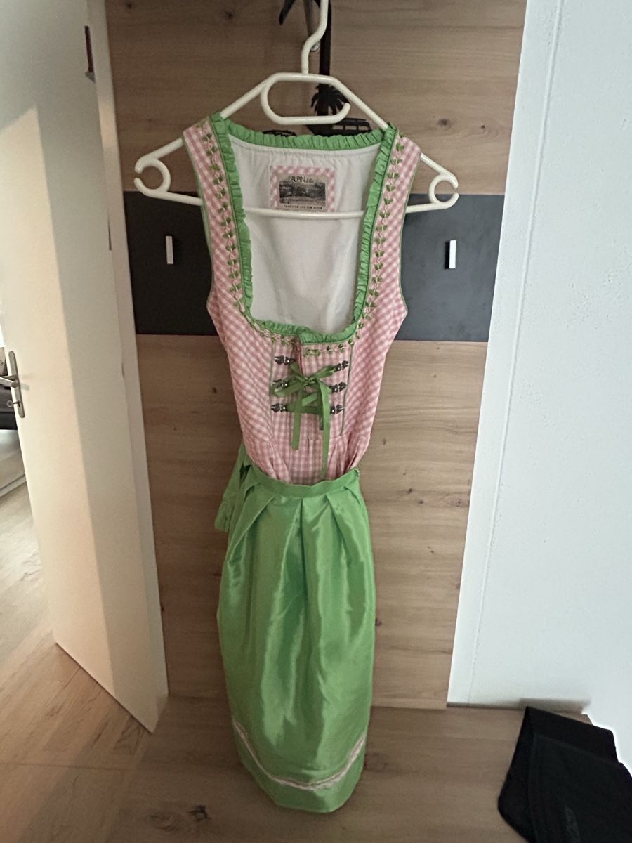 Robes: Dirndl – D'occasion à Ebikon par l_c 1