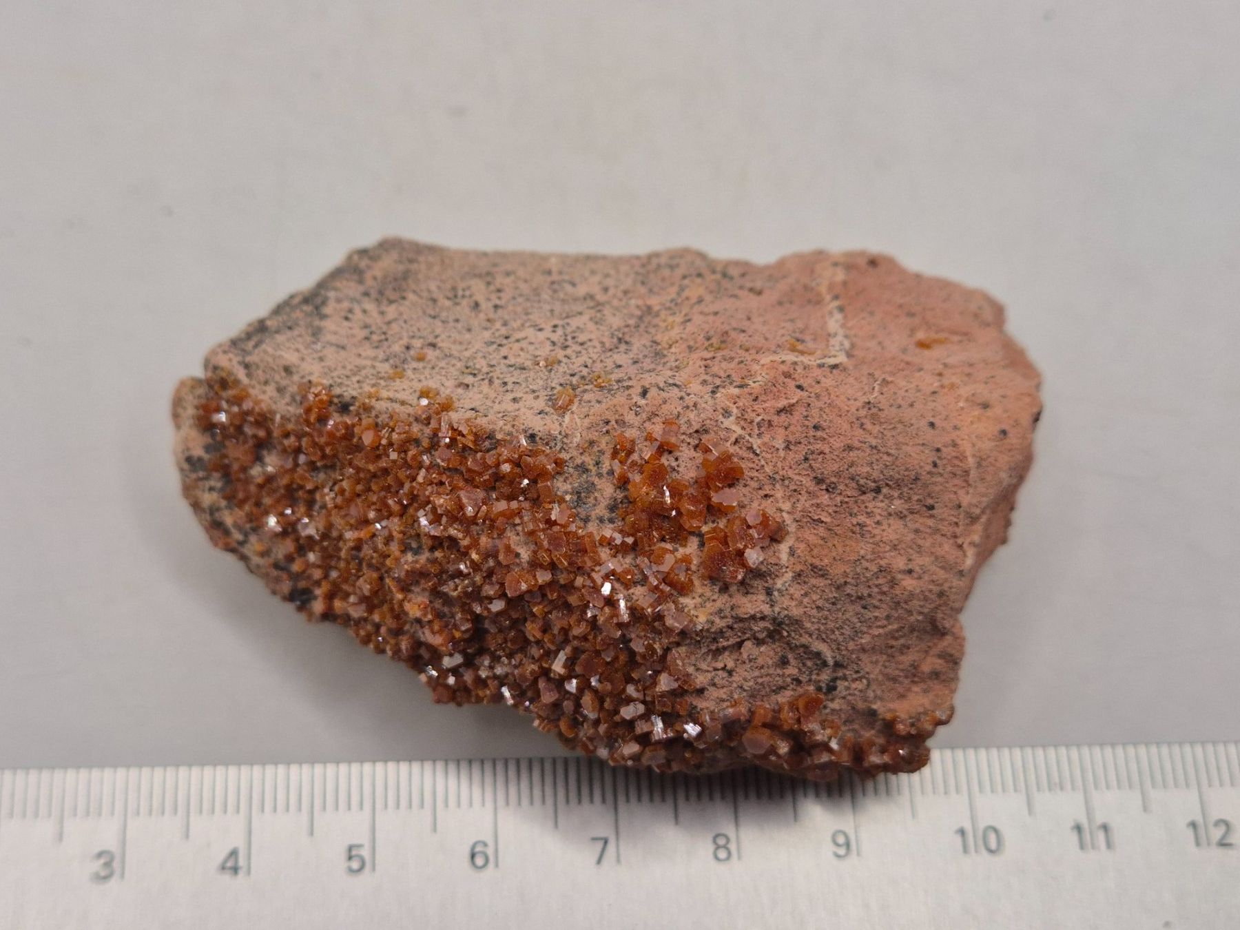 Minerali & Pietre curative: Vanadinit  Neufund Marokko (96) – Nuovo e nell'imballaggio originale da Winterthur venduto da LukasMineralienOase 2