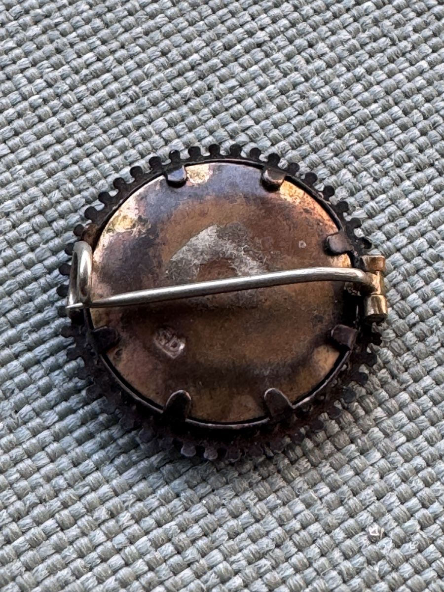 Broches & Aiguilles: Antike Brosche Bildbrosche  – D'occasion à Sursee par Dersempacher 1