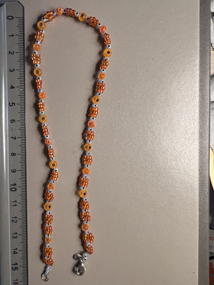 Catenine: Halskette Choker mit orangen Blumen – Usato da Ebertswil venduto da Aayra 1
