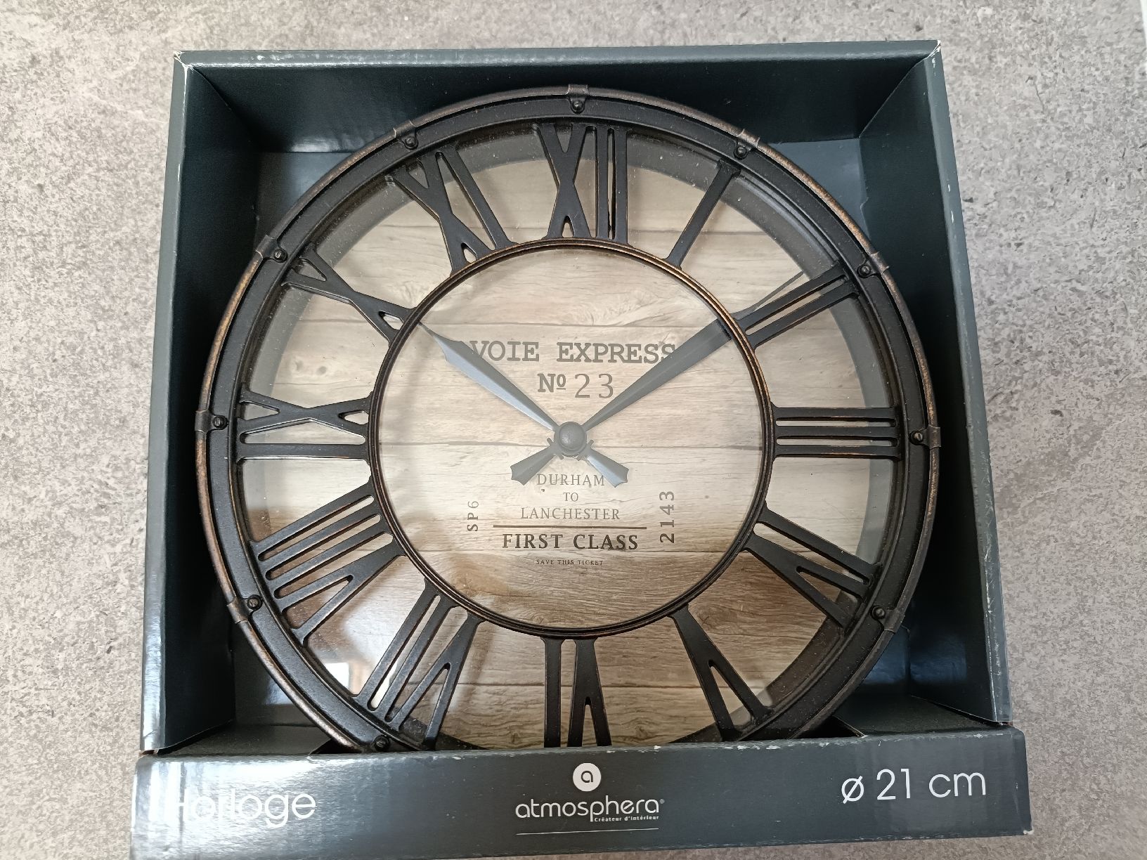 Montres: Orologio 21cm – Neuf avec emballage d'origine à Lostallo par cha_lx5j