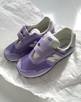 NEW BALANCE absolut neu! Sneaker Gr.33