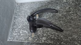 Cavatappi in plastica e metallo Visana