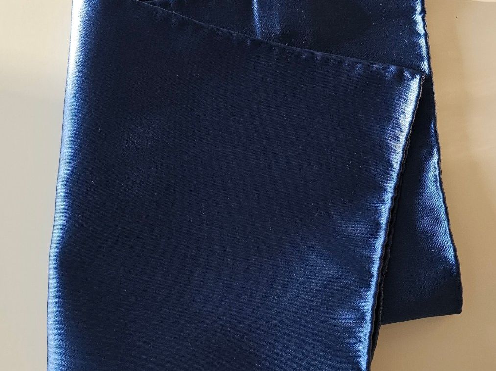 Cravatte: Einstecktuch - Pochette neu und originalverpackt – Nuovo e nell'imballaggio originale da Fehraltorf venduto da yan_t9yg 1