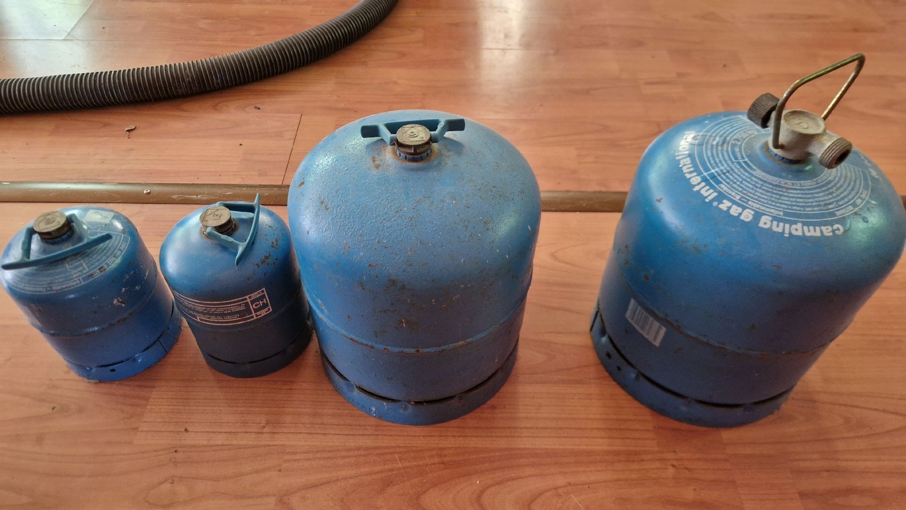 Campingaz Gas-Geräte & -Technik: gasflaschen – Gebraucht aus Winterthur von simonc_95