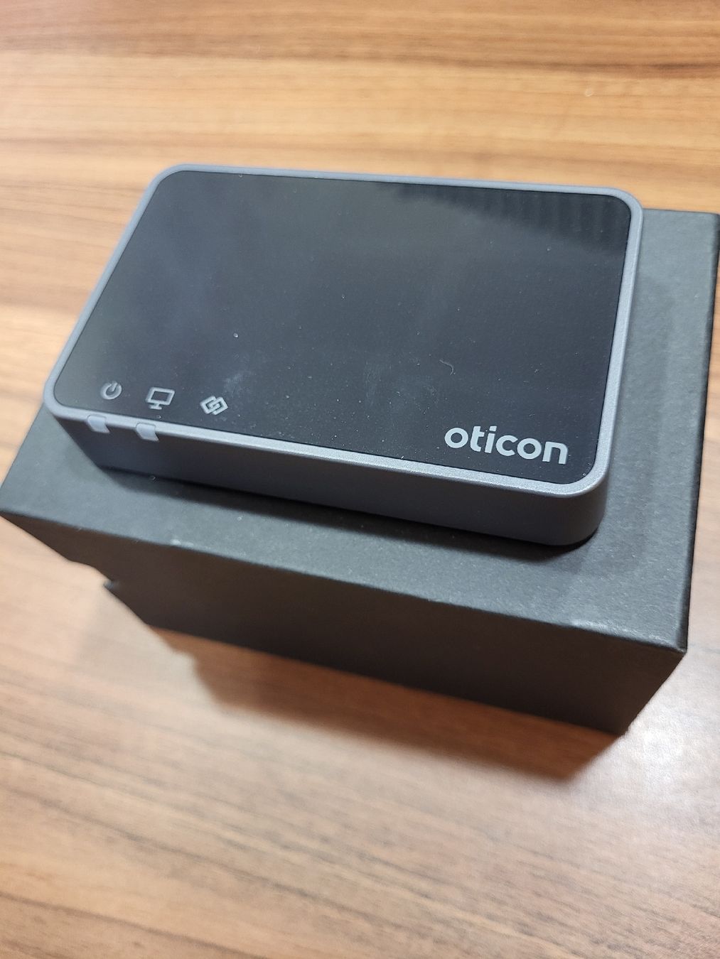 Oticon Attrezzature mediche: Oticon TV Adapter (Hörgeräte) – Nuovo e nell'imballaggio originale da Weinfelden venduto da Michello_Shop