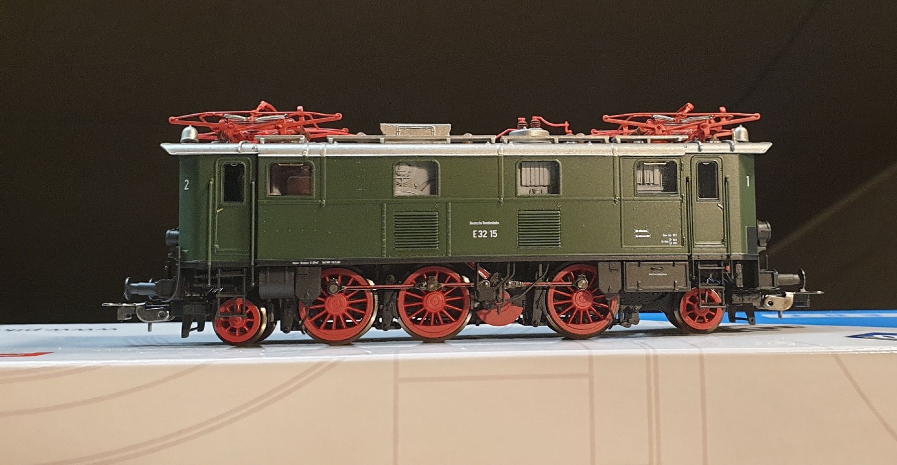 Piko Modellini di ferrovie: Piko E32 DB Elektrolok, H0, DC mit Sound! – Nuovo (secondo la descrizione) da Innerberg venduto da Kusi1310