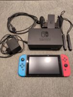 Nintendo Switch V2 Konsole mit Zubehör
