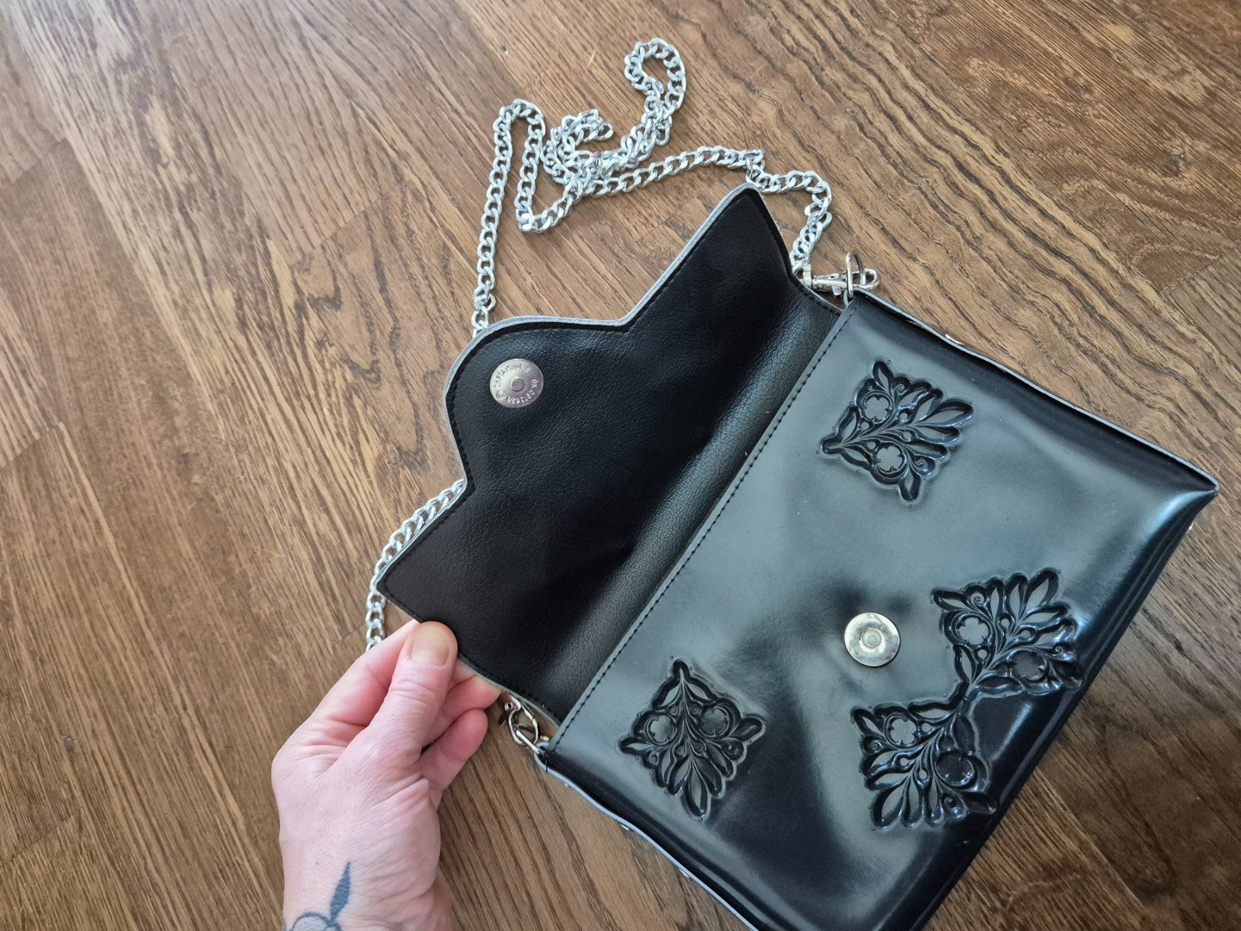 Borse da donna: Black crossbody bag – Usato da Zürich venduto da monadiederich 1