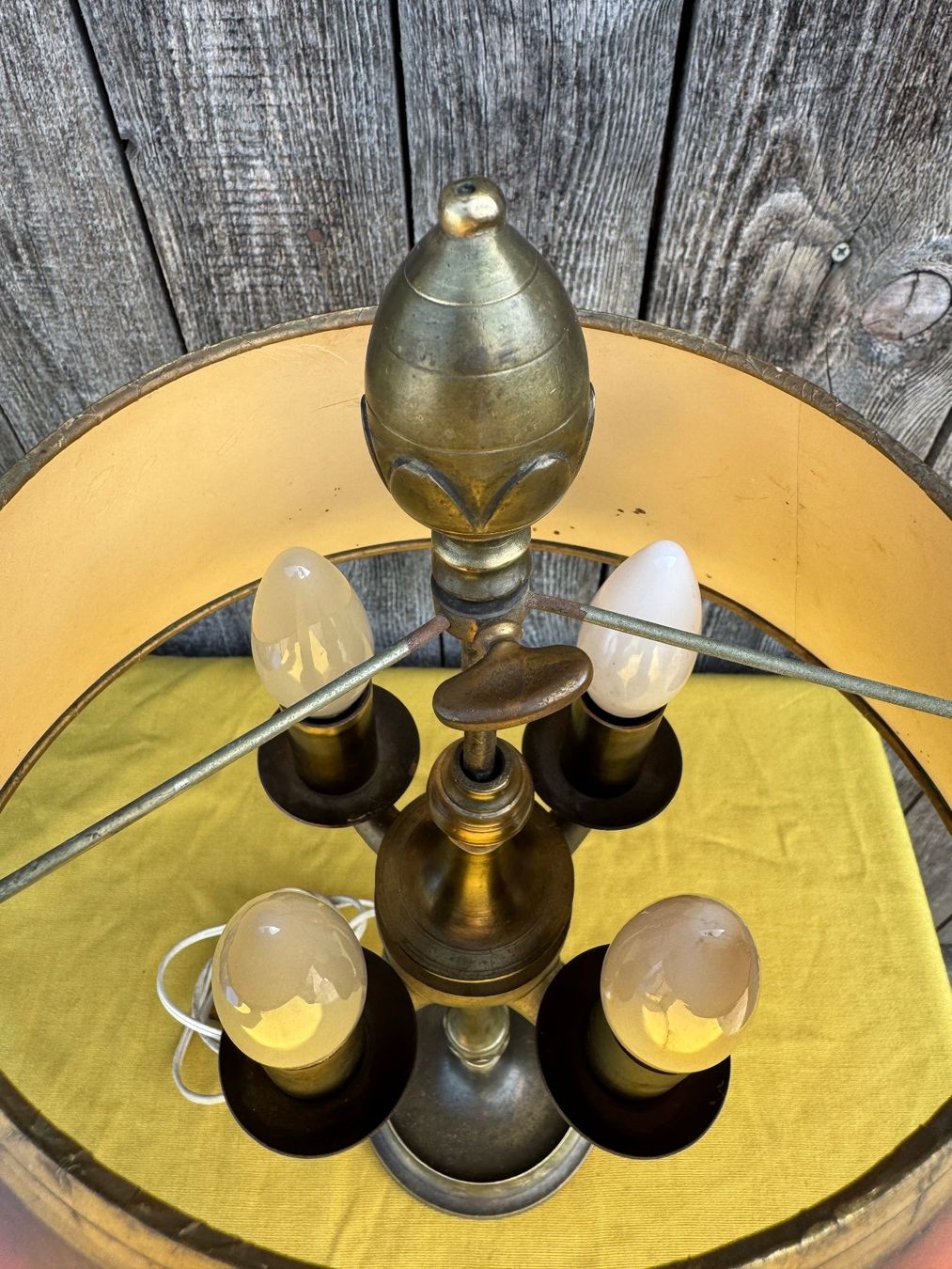 Lampade: Antiker Florentiener Lampe, Electro – Usato da Sachseln venduto da BONATI01 1