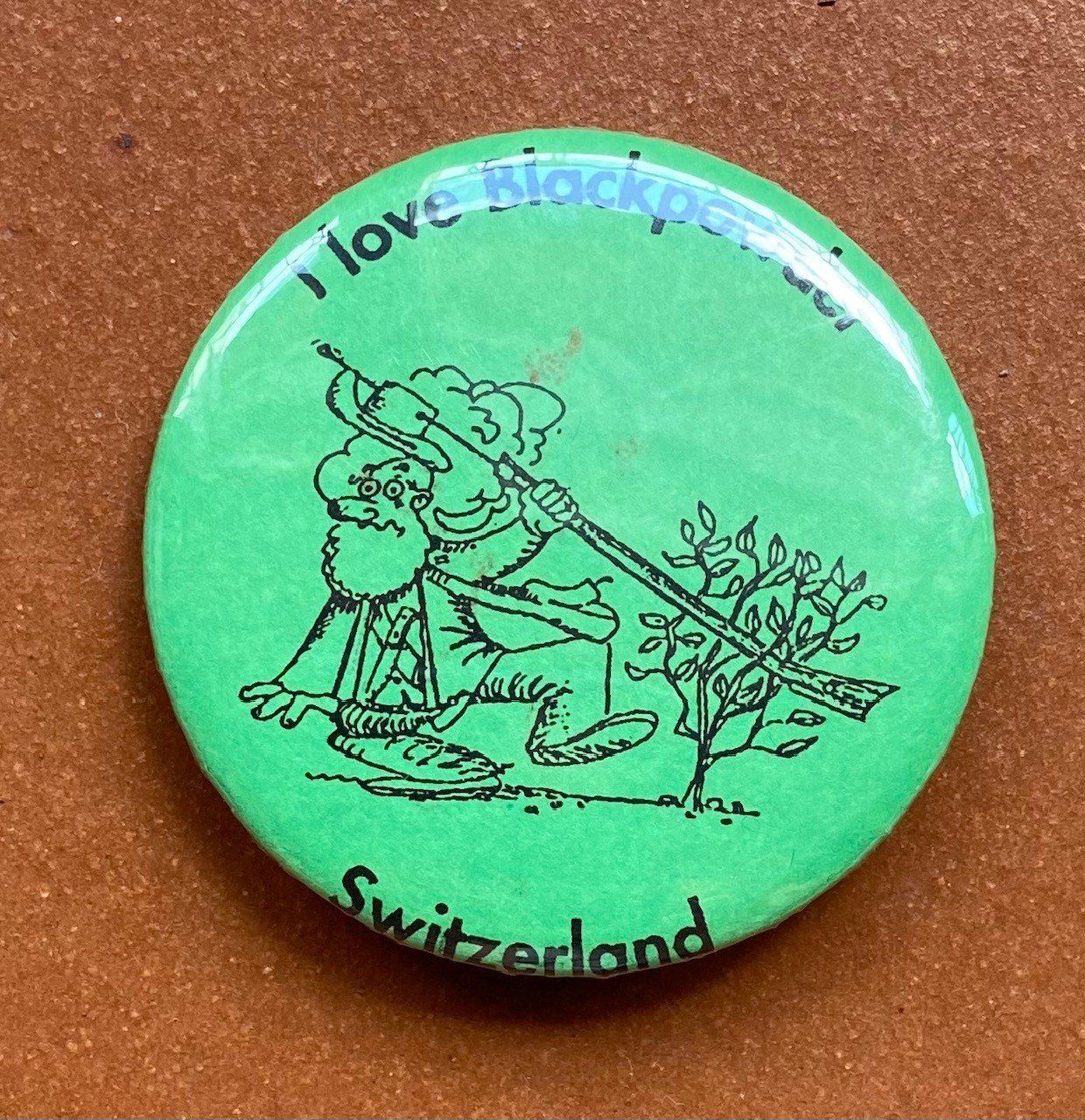Broches & Aiguilles: Buttons - Anstecker – D'occasion à Orselina par Vrenegonde 2