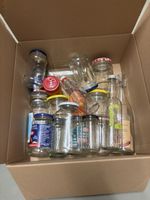 Diverse leere Einmachgläser, Konfiture, Gurken, Einmachen,