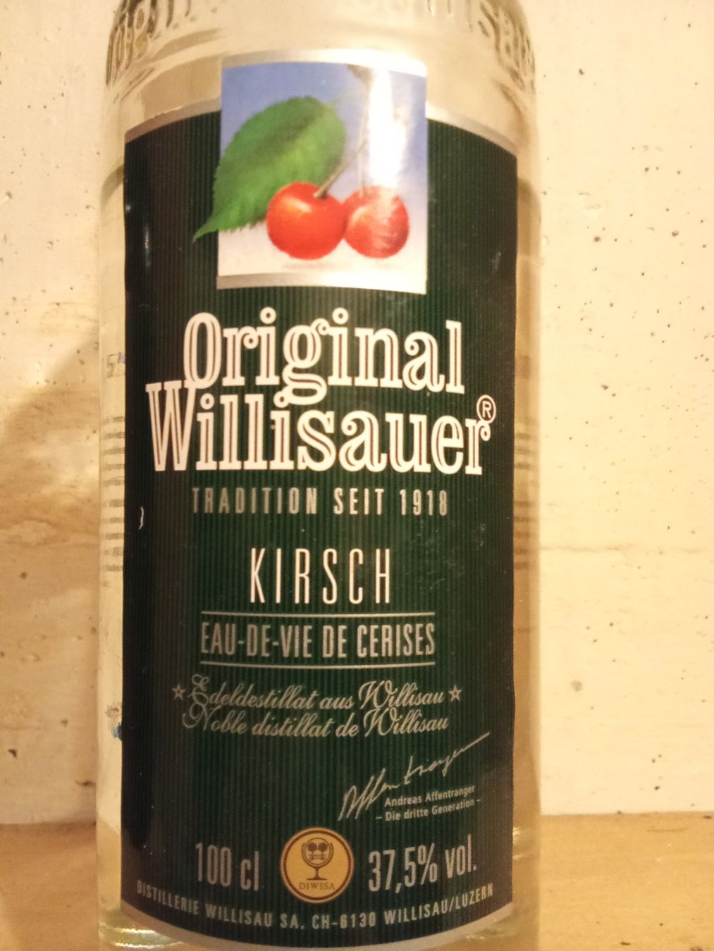 Bevande alcoliche: Original Willisauer Kirsch - 100 cl / 37,5 % vol. – Usato da Bilten venduto da Bora3 1