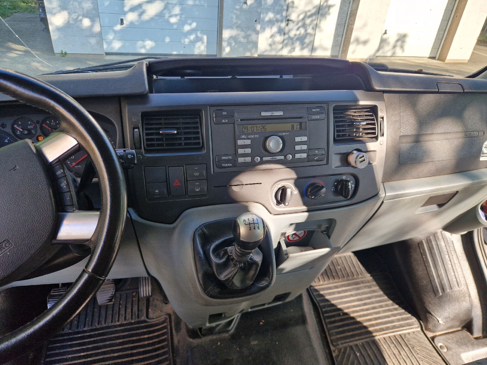 Ford Autos: Ford Transit 300S – D'occasion à Dittingen par antonio.avis.barrero 7
