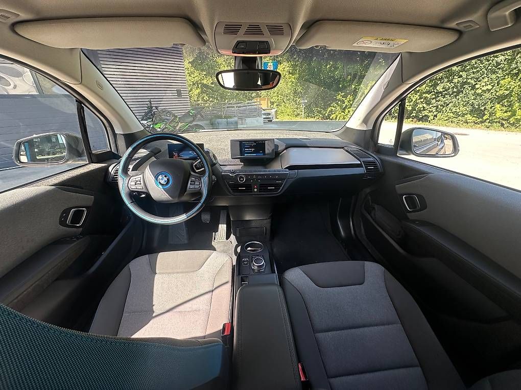 BMW Automobili: BMW i3s (120ah) – Usato da Affeltrangen venduto da AutoZentrumAG 7