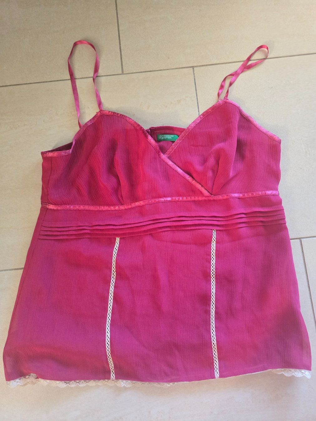 Benetton T-shirt: Benetton Shirt Gr. S – Usato da Steinhausen venduto da aengeli07