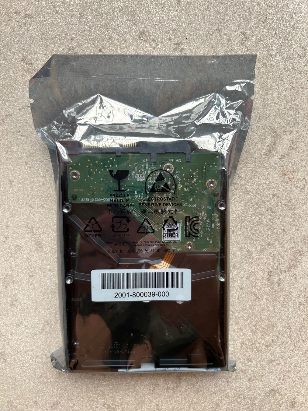 Western Digital Dischi rigidi: Western Digital Red 3TB HDD Festplatte neu/eingeschweisst – Usato da Utzenstorf venduto da Sige13 1