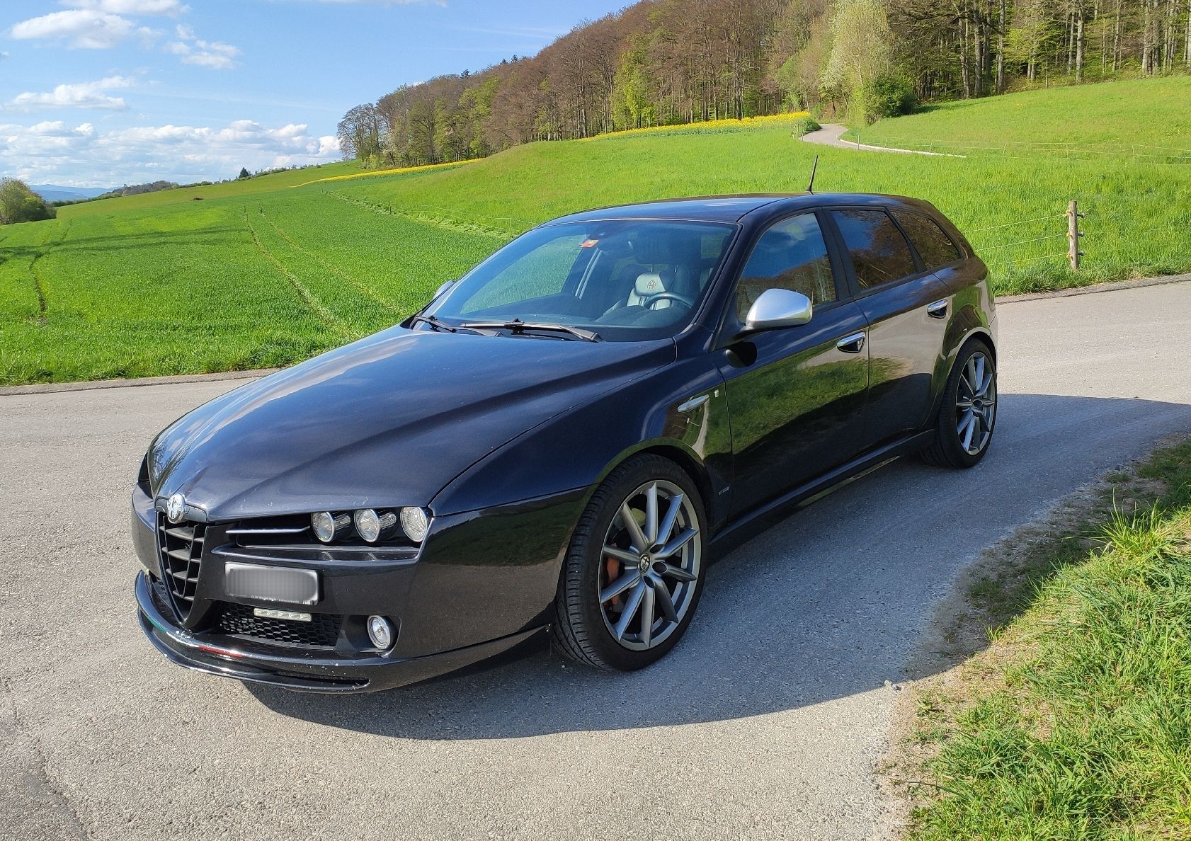 Alfa Romeo Automobili: Alfa Romeo 159 2.0 JTDm ti – Usato da Wettingen venduto da Manudell 1