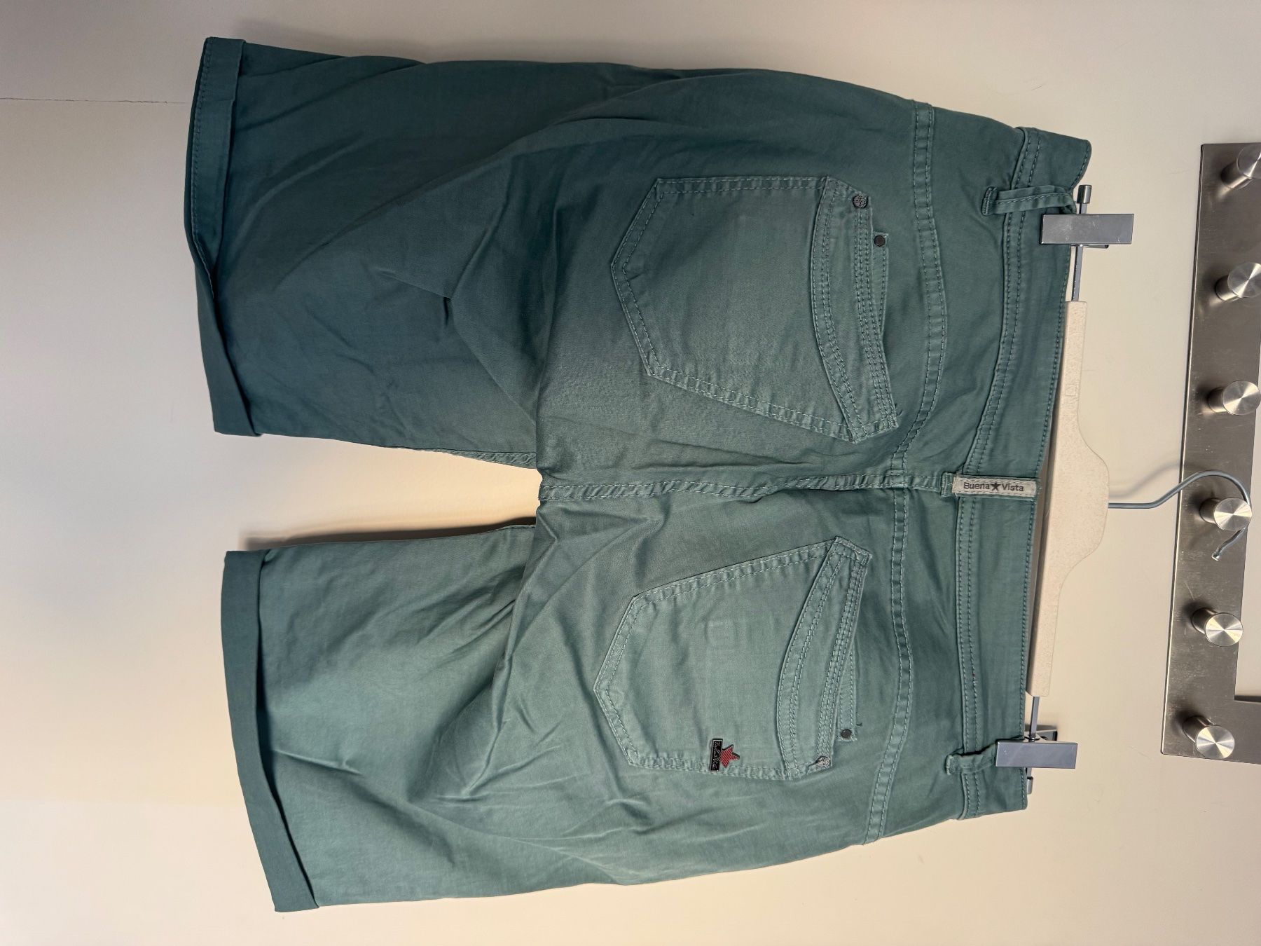 Buena Vista Hosen: Sommer-Shorts von Buena Vista, Grösse M, Top Zustand! – Gebraucht aus Hombrechtikon von tvogel 2