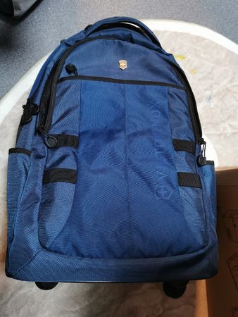 Victorinox 2in1 Rucksack, Rollkoffer