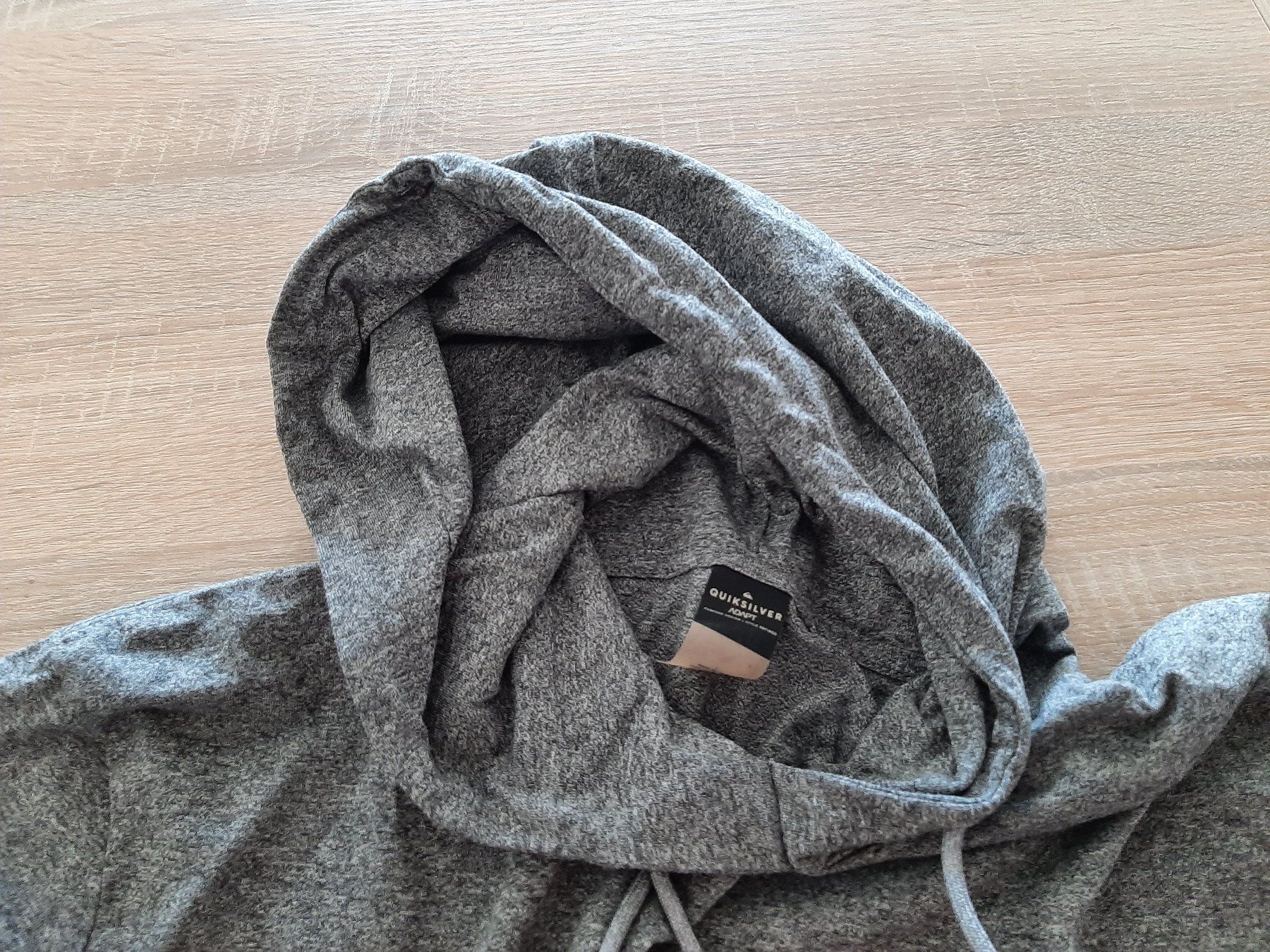 Quiksilver Maglioni & Felpe: Quiksilver Kapuzenpullover grau Grösse L , dünner Pulli – Usato da Menziken venduto da Rien1 3
