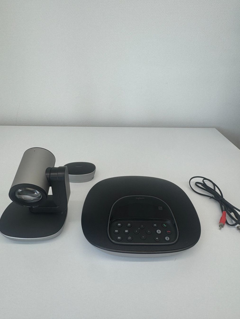 Logitech Webcams: Logitech GROUP Videokonferenzsystem – Gebraucht aus St. Gallen von egzon_navit 1