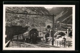 Elektrischer Zug der Gotthardbahn verl