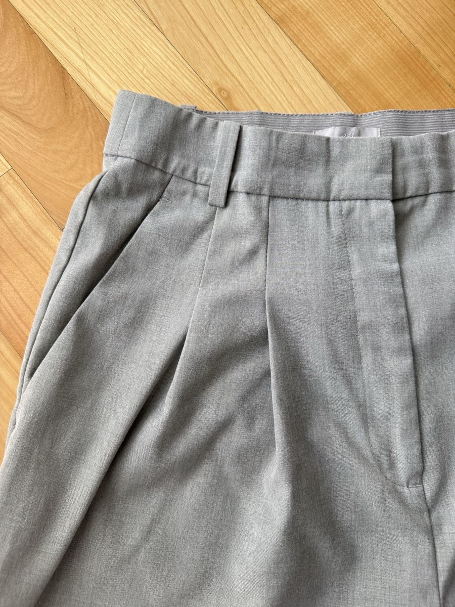 H&M Pantaloni: H&M Hose, Greige, Gr. 36. Top Zustand – Usato da Lachen SZ venduto da ali_5xw5 2