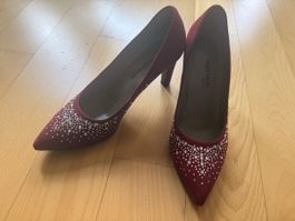 Damenschuhe rot samtig mit Strass Grösse 37 neuwertig